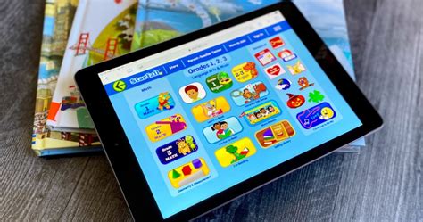 Starfall Offers FREE Educational Activities for Kids (Reading, Math, & Much More!) | LaptrinhX ...