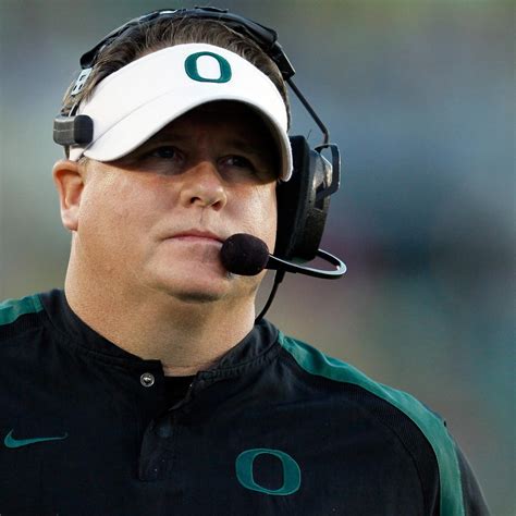 Report: Chip Kelly Poised to Leave Oregon Ducks for Tampa Bay ...