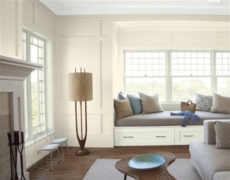 Navajo White by Benjamin Moore