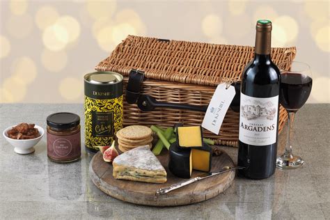 Wine Cheese - Yearround Hampers