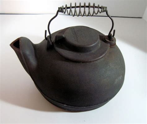 Vintage+Cast+Iron+Cookware | Antique Cast Iron Cookware http://www.ebay.com/itm/Wagner-1891 ...