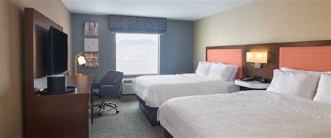 Hampton Inn and Suites Providence-Smithfield, RI Hotel