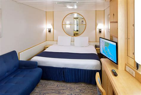 Royal Caribbean Cruises Interior Cruise ship royal studio caribbean ...