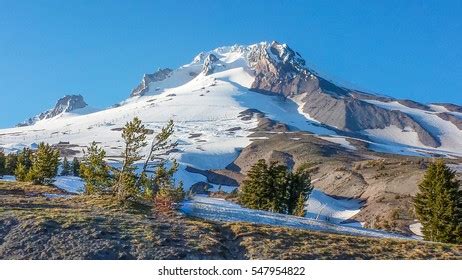 582 Mt Hood Summit Images, Stock Photos & Vectors | Shutterstock