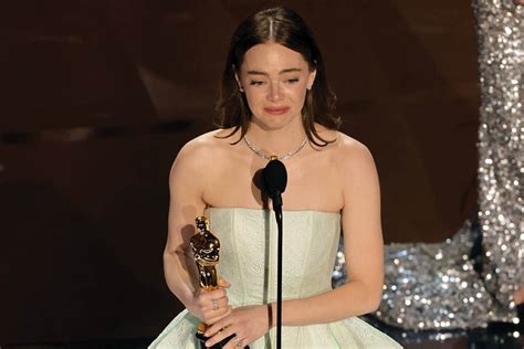 ‘Lily, I share this with you,’ says Emma Stone on winning best actress ...