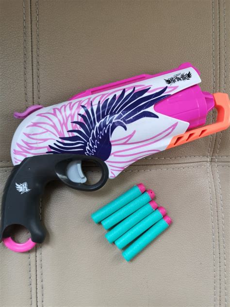 Nerf Gun for Girls, Hobbies & Toys, Toys & Games on Carousell