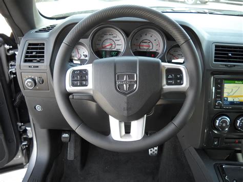 new 2011 srt8 interior photos | Dodge Challenger Forum