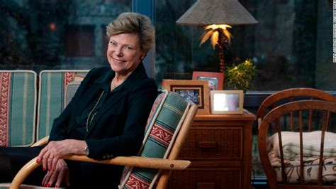 Cokie Roberts, ABC news political commentator, dies at 75 - CNN