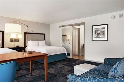 Hampton Inn & Suites Rosemont Chicago O'Hare 9480 W Higgins Rd, Rosemont, IL 60018 - YP.com