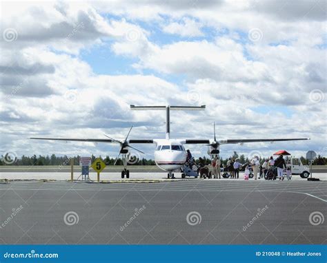 Small Plane Landing Royalty-Free Stock Photography | CartoonDealer.com ...