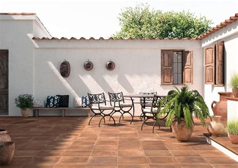 Patio con piso de terracota | Patio flooring, Patio interior, Patio