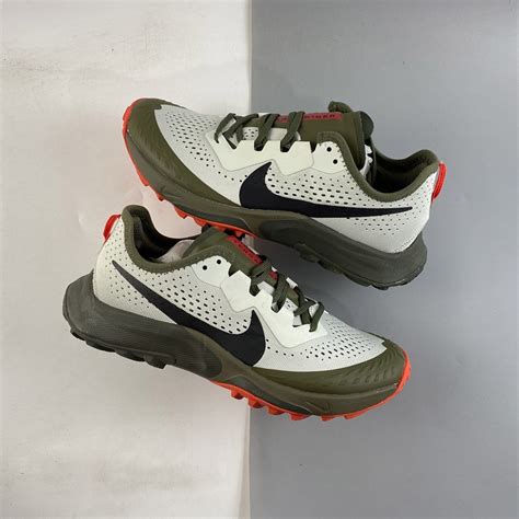 Nike Air Zoom Terra Kiger 7 Light Bone/Cargo Khaki/Light Army/Black For Sale – The Sole Line