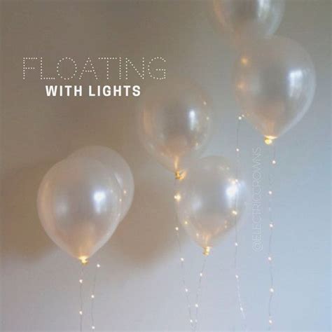 Lighted String Balloon - PARTY BALLOONS BY Q