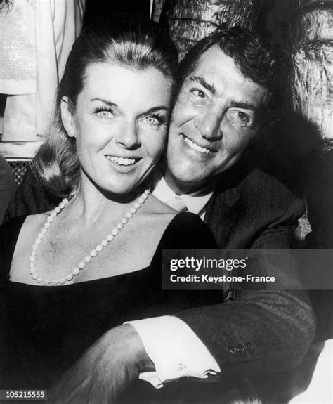 The American Actor Dean Martin And His Wife Jeannie In Hollywood On ...