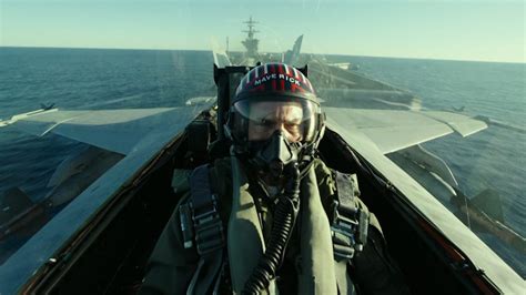 Proof Tom Cruise really flew his own fighter jet in 'Top Gun 2'