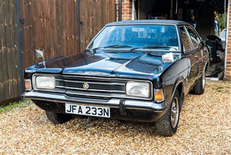 1975 Ford Cortina 2000E – Project Profile | Car & Classic Magazine