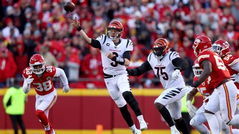 Biggest NFL Playoff Comebacks: How Joe Burrow, Bengals Repeated History ...