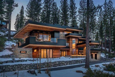 50 Most Popular Houses Featured on One Kindesign for 2019 | House ...