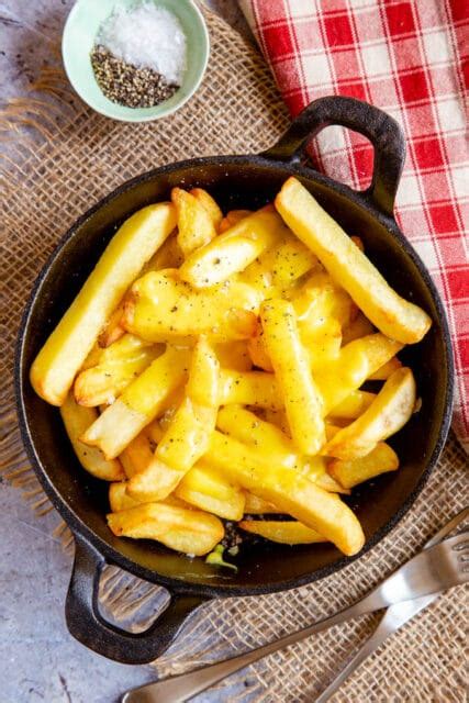 Easy Cheesy Chips (Cheese Fries) - Helen's Fuss Free Flavours