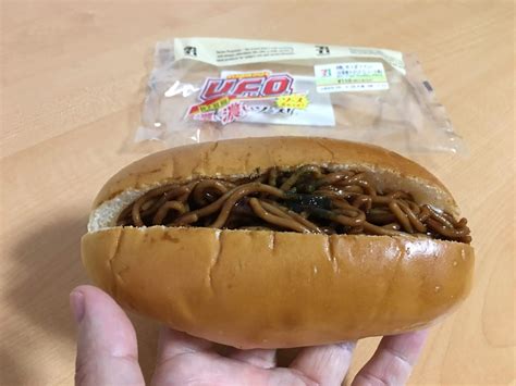 Try Making "Nissin UFO Sauce Yakisoba Pan" Hot Dog - Recommendation of Unique Japanese Products ...