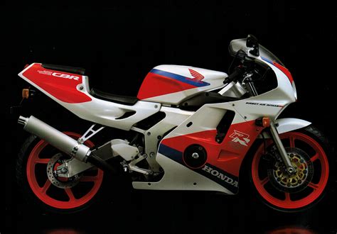 Honda CBR250RR MC22 Review — JDM-MotoSpares