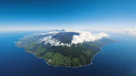 Reunion Island, Indian Ocean - Nidec Conversion