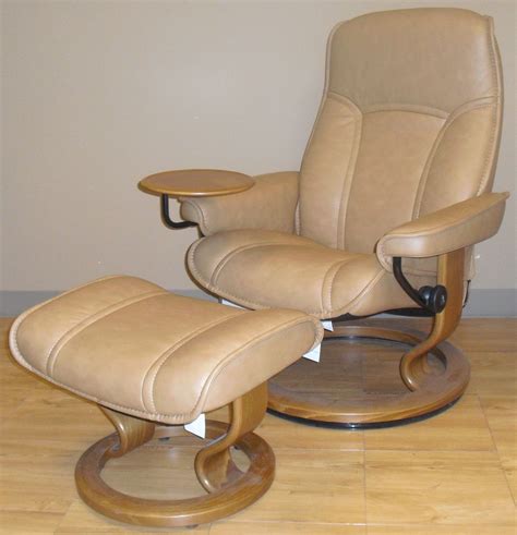 Ekornes Stressless Medium Senator Leather Ergonomic Recliner Chair Lounger and Matching Ottoman ...