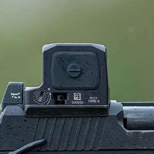 Trijicon RCR™ Reflex Sight | Trijicon®