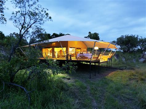 Luxury Safari Holidays | Serengeti Bushtops Camp | Flagstone Travel