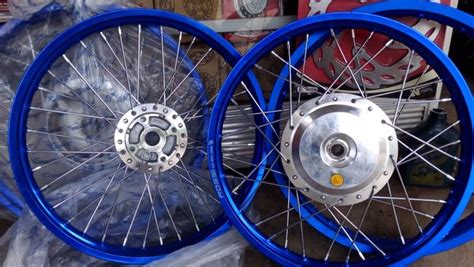 Jual Velg set 17 untuk Mio Sporty/ Mio j warna biru drag di Lapak Kipli ...