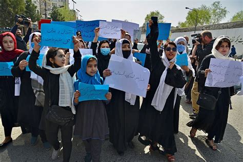 Despite Danger, Afghan Women Demonstrate for Rights - NATIONAL ...