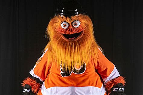 Flyers weigh in on Gritty, the new mascot: ‘We’ll see how gritty he is’