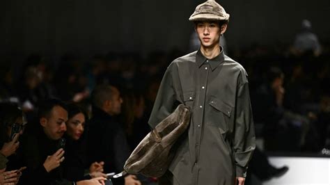 Milan fashion week: Fendi presents a gender-busting men's collection ...