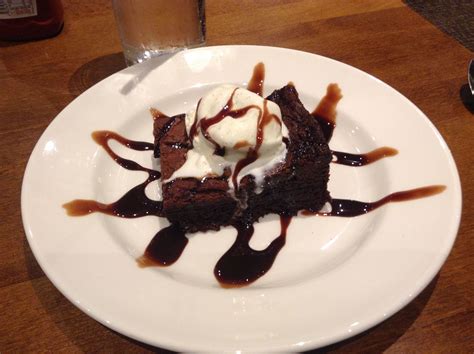 One of the chocolate deserts l had at Premier Inn | Chocolate deserts, Desserts, Food