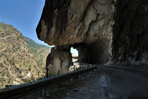 16 Dangerous Roads In India That Are A Driver’s Worst Nightmare - Indiatimes.com