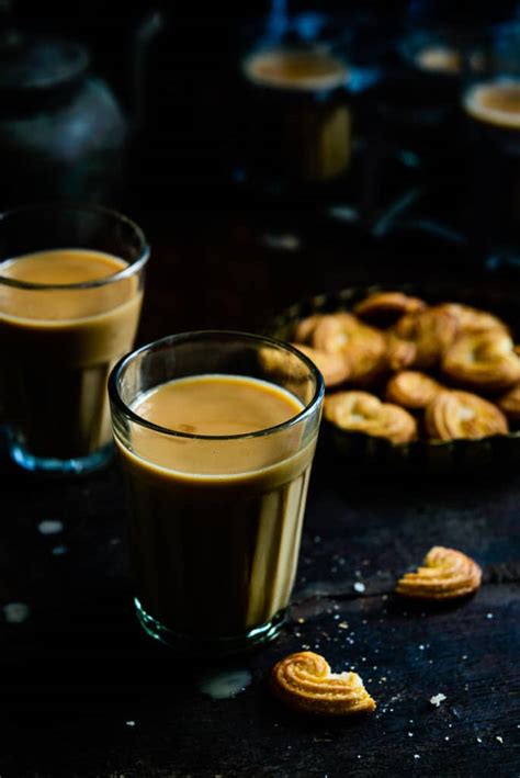 Best Indian Ginger Tea Recipe (Adrak Chai) Step by Step - Whiskaffair