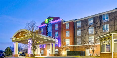 Holiday Inn Express & Suites Kansas City-Grandview Hotel IHG