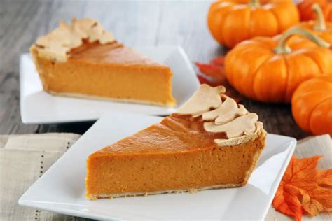 10 Best Paula Deen Pumpkin Pie Recipes To Try Today - Women Chefs