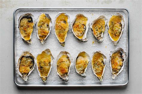 Easy Butter and Herb Baked Oysters Recipe