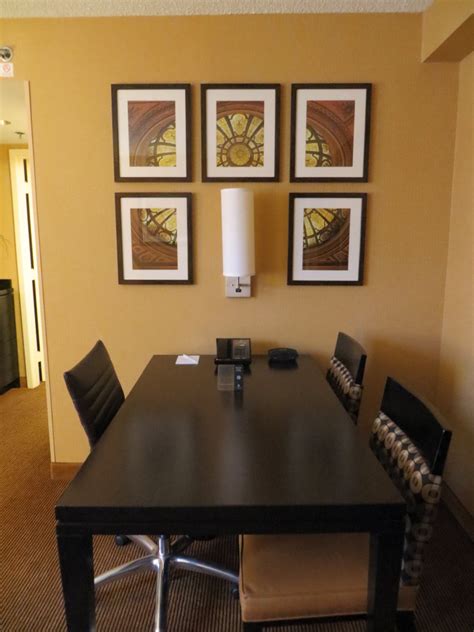 Embassy Suites Chicago Hotel Review | Family Suites in Chicago