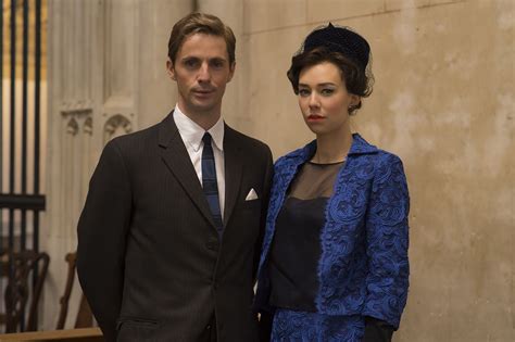 Pin on THE CROWN - NETFLIX