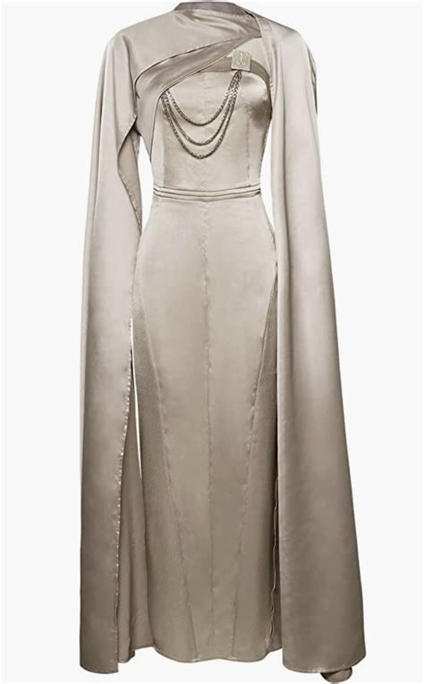 The Senate's in Session for this 'Andor' Mon Mothma Closet Cosplay ...