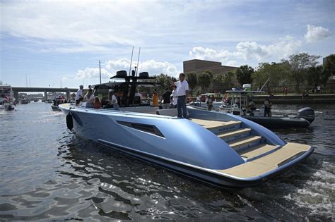 Inside Tom Brady’s $2 Million Super Bowl Celebration Yacht: The Wajer 55S