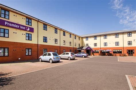 PREMIER INN CHICHESTER SOUTH (GATE LEISURE PARK) HOTEL - Hotel Reviews ...