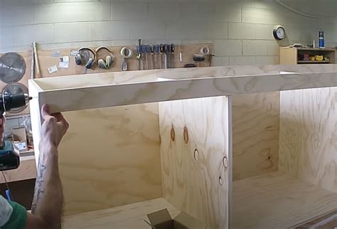 What Thickness Plywood To Use For Kitchen Cabinets? - Forever Architect