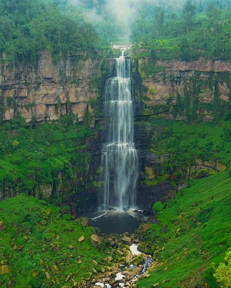 Tequendama Falls, Bogota - Colombia 💚💚💚 Pic @michutravel | Cachoeira, Lugares, Natureza