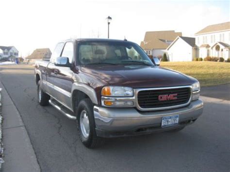 Purchase used 2002 GMC Sierra 1500 HD SLT Crew Cab Pickup 4-Door 6.0L in Rochester, New York ...