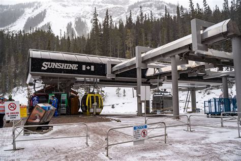 Is the Banff Gondola in winter worth it? - Wapiti Travel