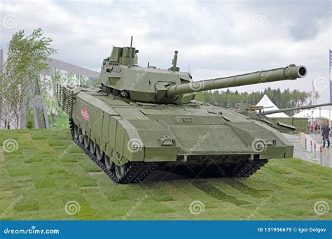 T-14 Armata is a New Russian Main Battle Tank Editorial Stock Image - Image of armored, battle ...