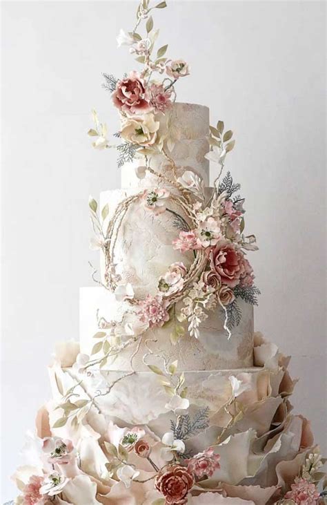 79 wedding cakes that are really pretty!